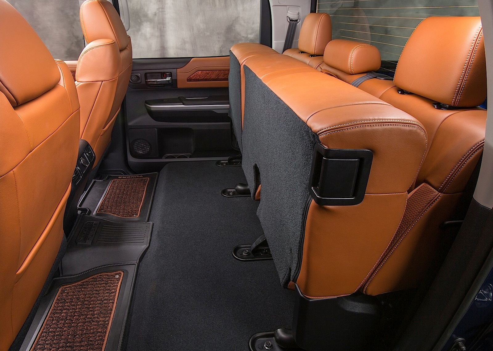 Toyota Tundra photo 51