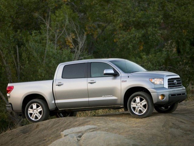 Toyota Tundra foto 11