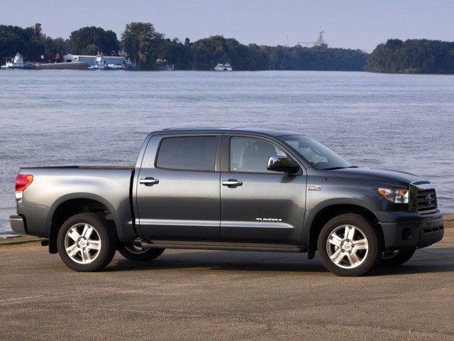Toyota Tundra foto 13