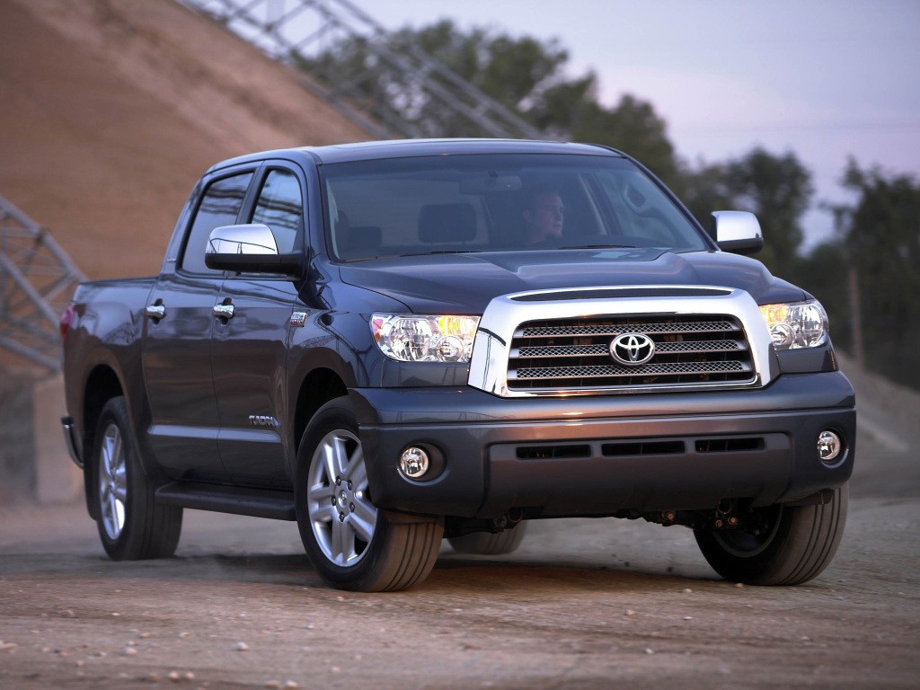 Toyota Tundra photo 16