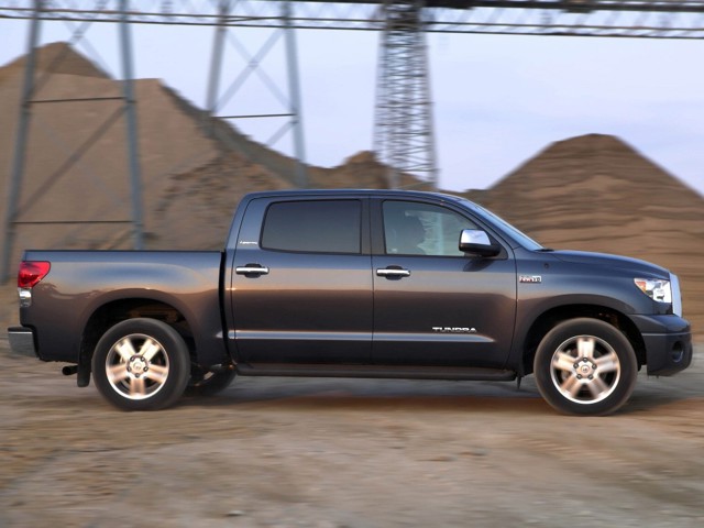 Toyota Tundra foto 19