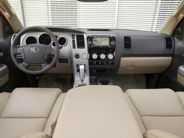 Toyota Tundra foto 25