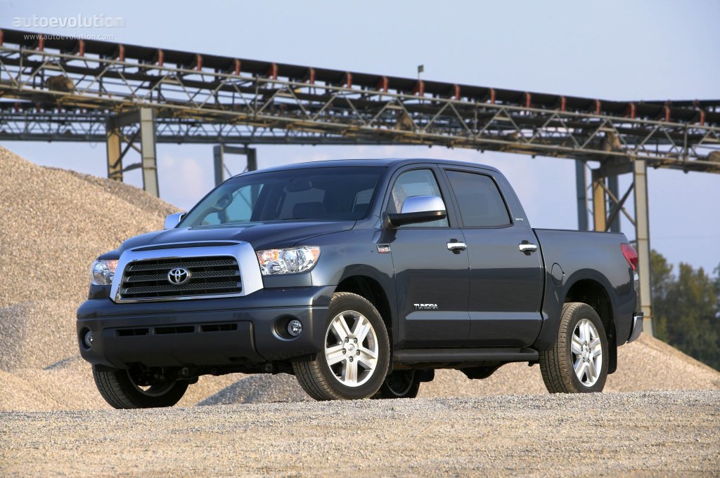 TOYOTA Tundra
