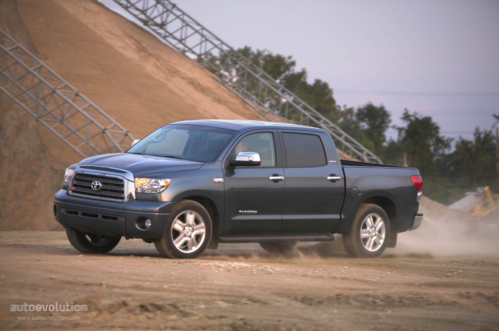 Toyota Tundra photo 6