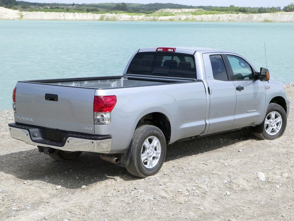 Toyota Tundra photo 10