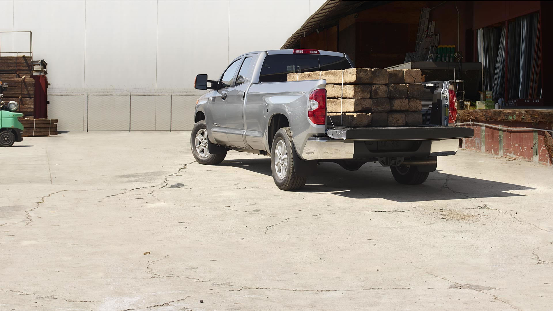 Toyota Tundra photo 9