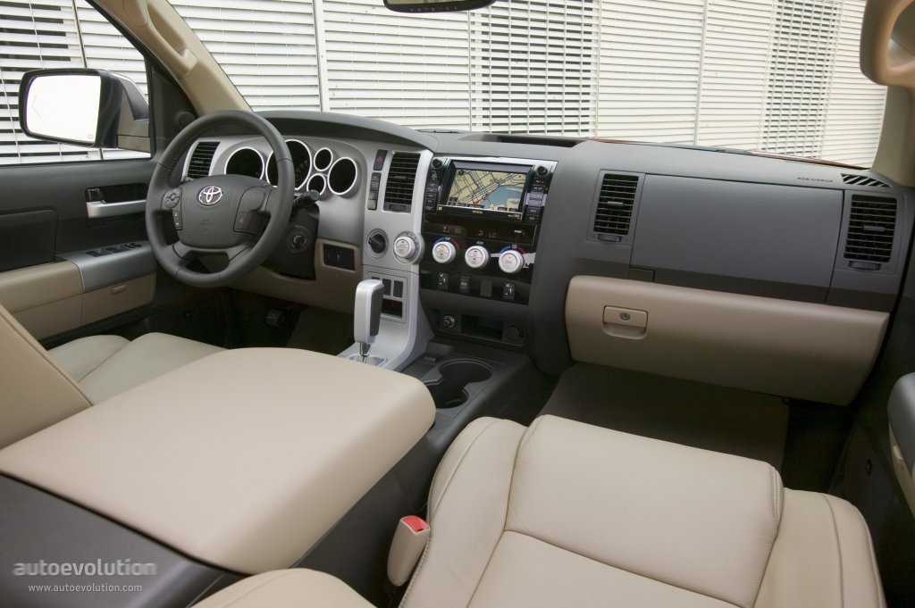 Toyota Tundra photo 23