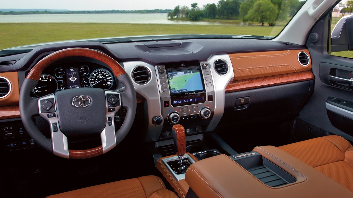 Toyota Tundra photo 16