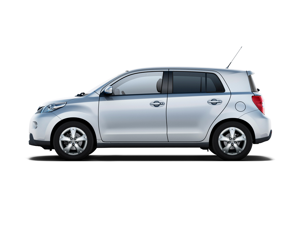 Toyota Urban Cruiser photo 13