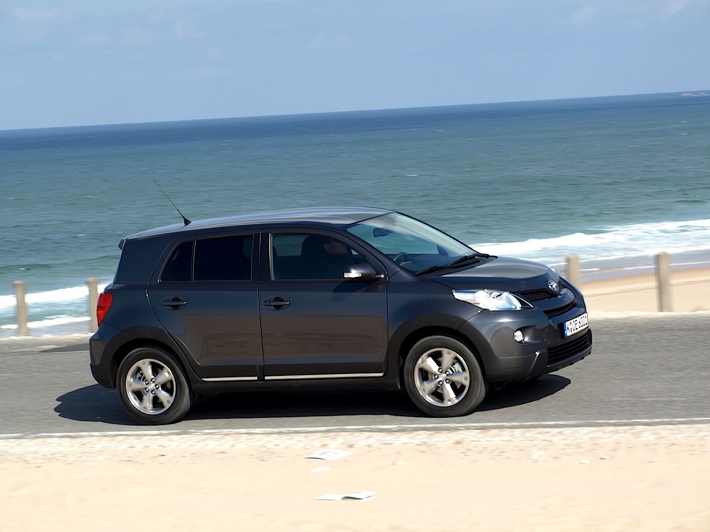 Toyota Urban Cruiser photo 21