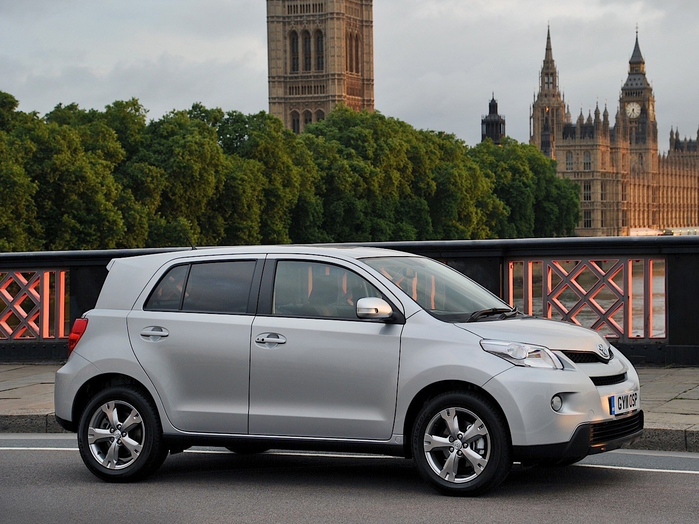 Toyota Urban Cruiser photo 49