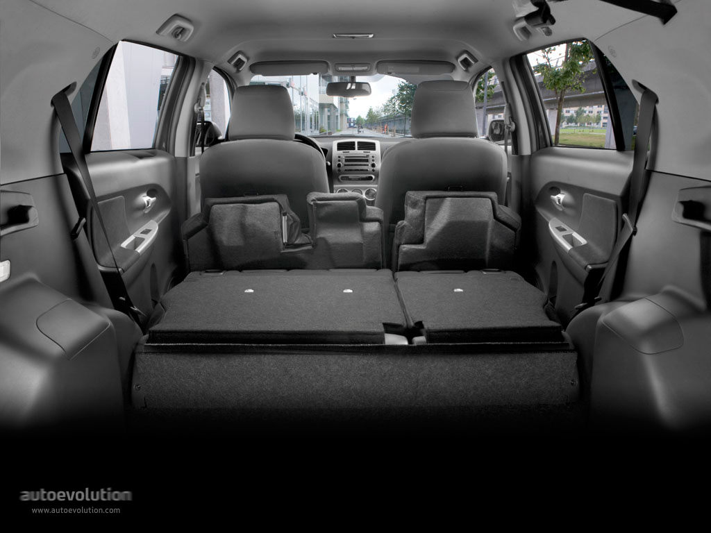 Toyota Urban Cruiser photo 75