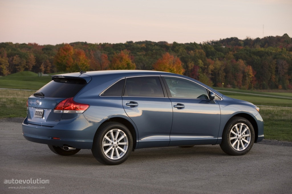 Toyota Venza photo 11