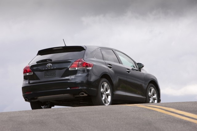 Toyota Venza photo 4