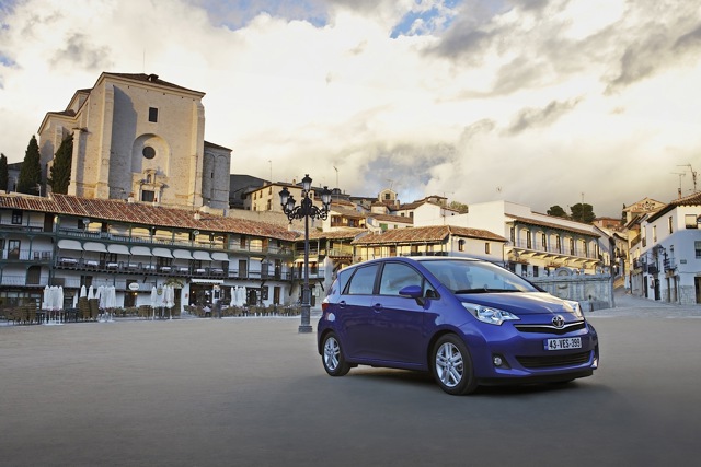 Toyota Verso-S Foto 58