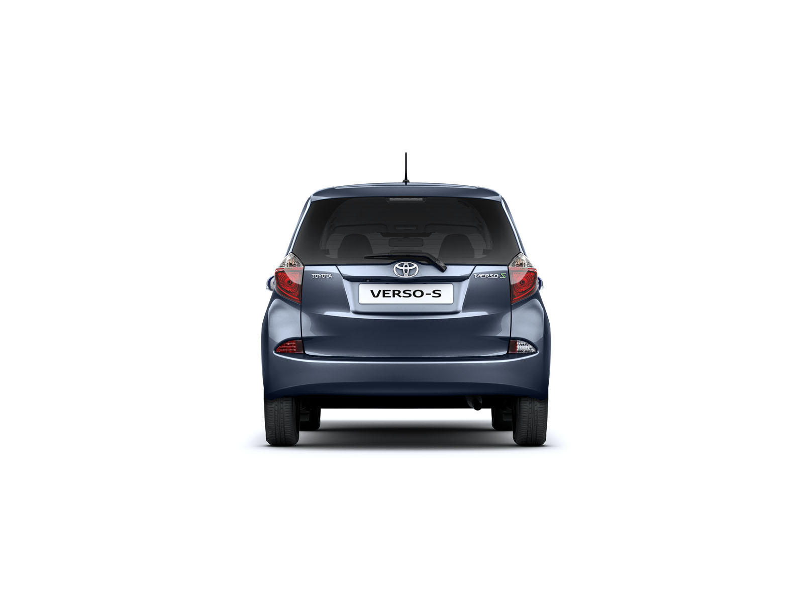 Toyota Verso-S photo 11