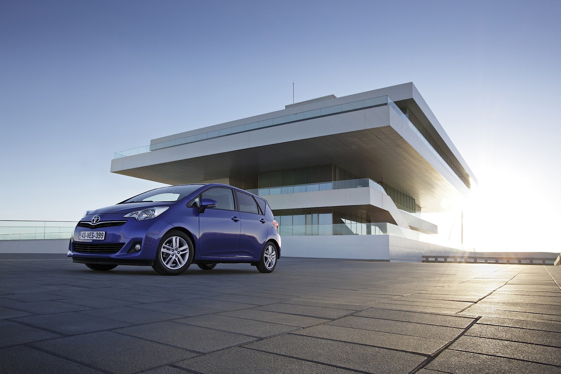 Toyota Verso-S photo 69