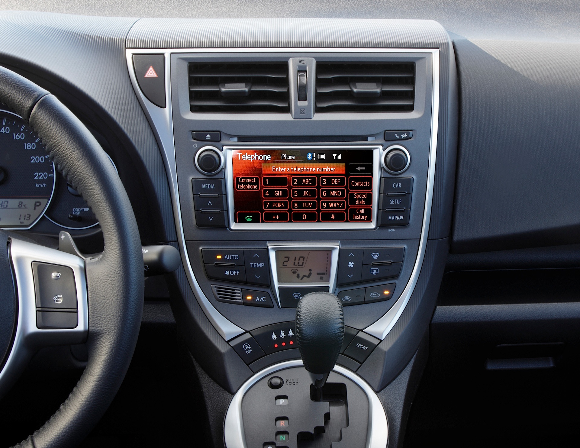 Toyota Verso-S photo 97