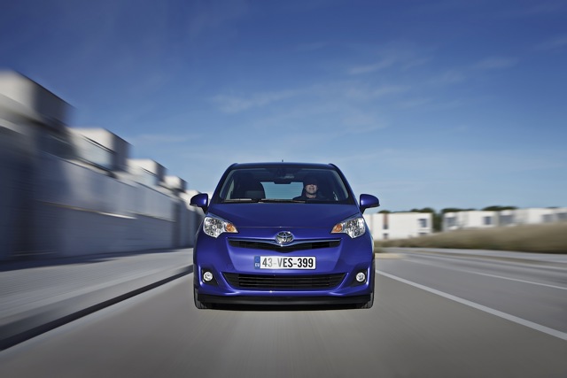 Toyota Verso-S Foto 38