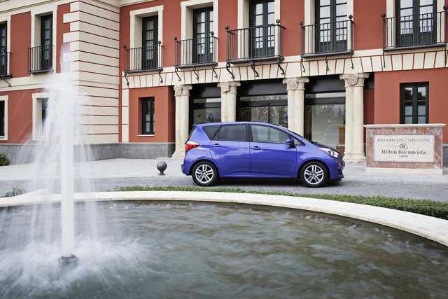 Toyota Verso-S Foto 44