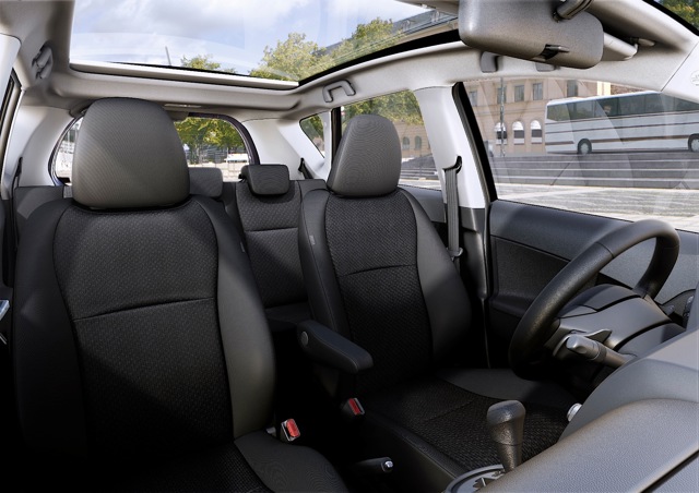 Toyota Verso-S Foto 134