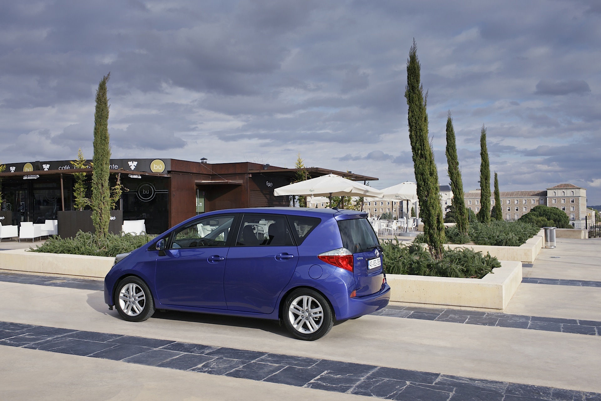 Toyota Verso-S photo 49