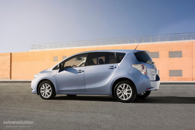 Toyota Verso Foto 14