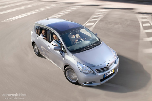 Toyota Verso Foto 2