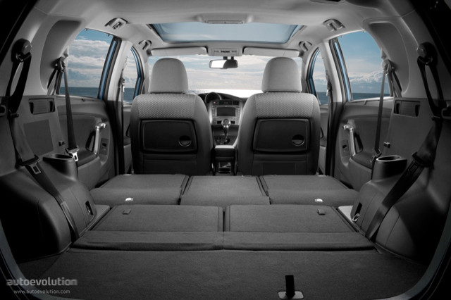 Toyota Verso Foto 42