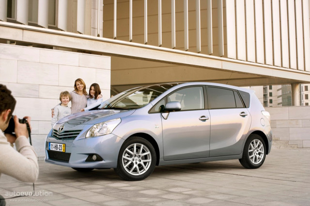 Toyota Verso Foto 3