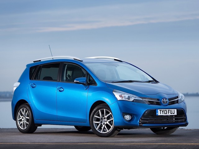 Toyota Verso Foto 2