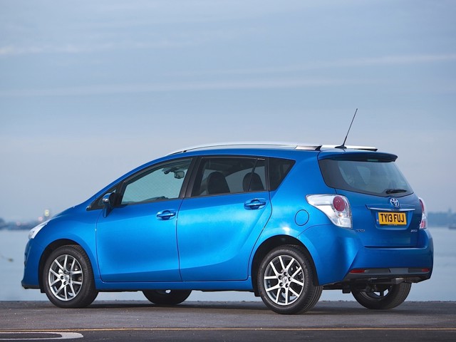 Toyota Verso Foto 4