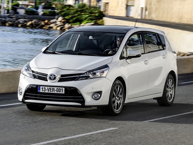 Toyota Verso Foto 5