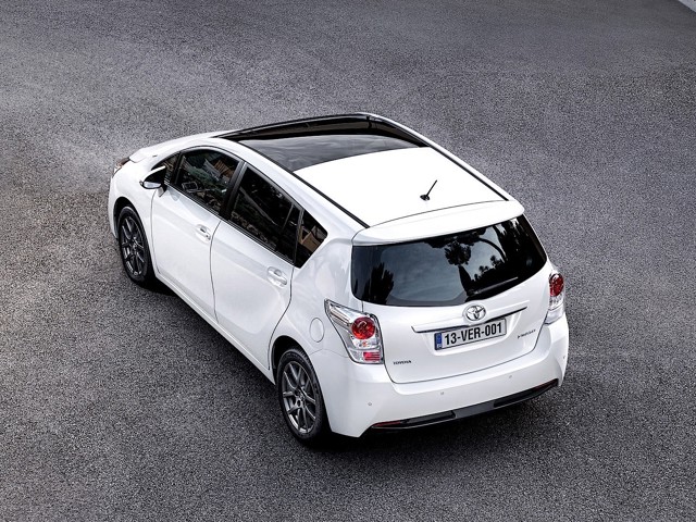 Toyota Verso Foto 7