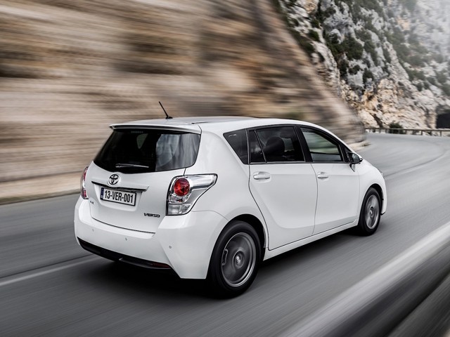 Toyota Verso Foto 14