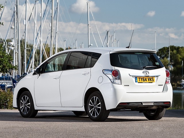 Toyota Verso Foto 16