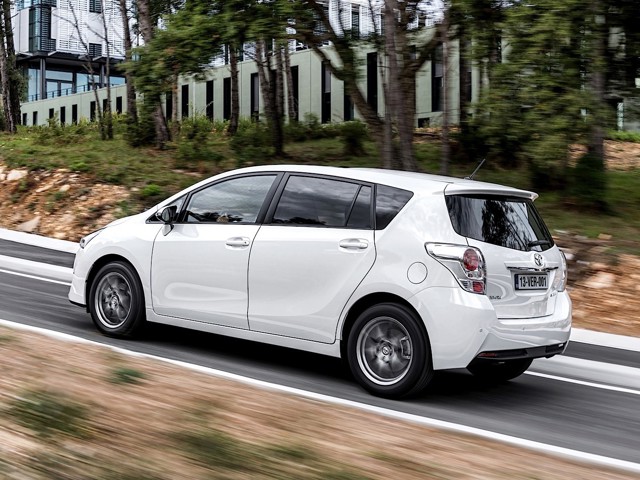 Toyota Verso Foto 18