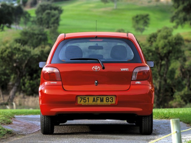 Toyota Yaris 3 Doors photo 12
