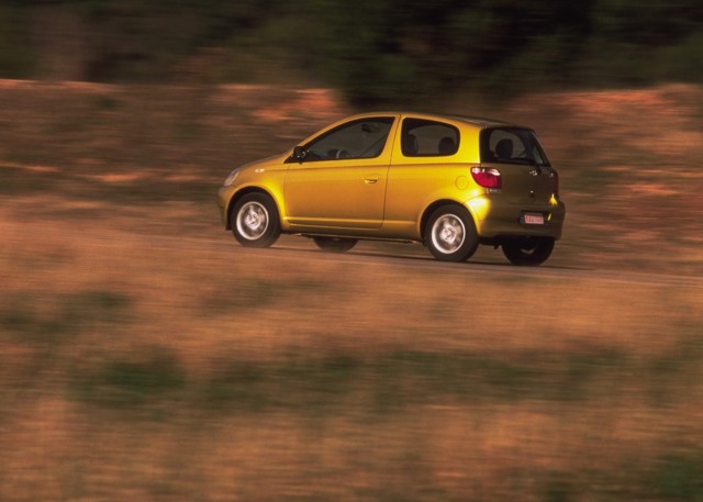 Toyota Yaris 3 Doors photo 15