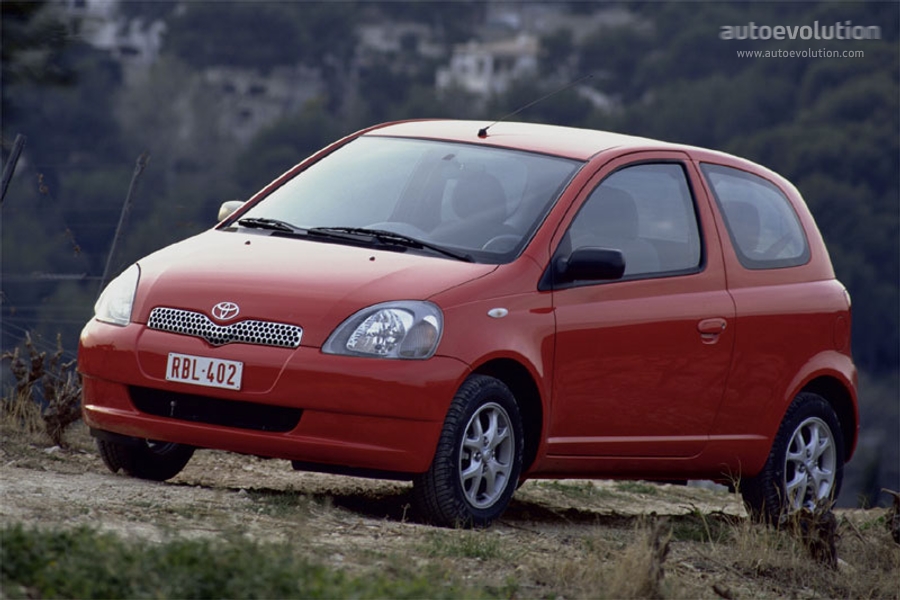 Toyota Yaris 3 Doors photo 4