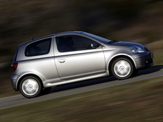 Toyota Yaris 3 Doors photo 20