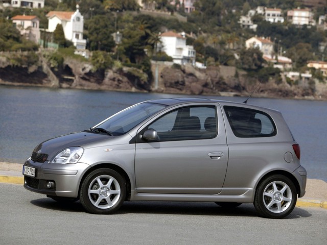Toyota Yaris 3 Doors photo 7