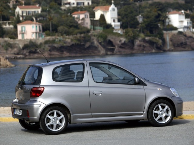 Toyota Yaris 3 Doors photo 8