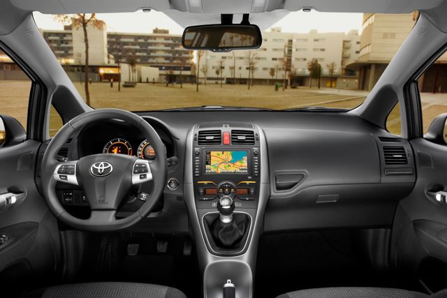 Toyota Yaris 3 Doors photo 25
