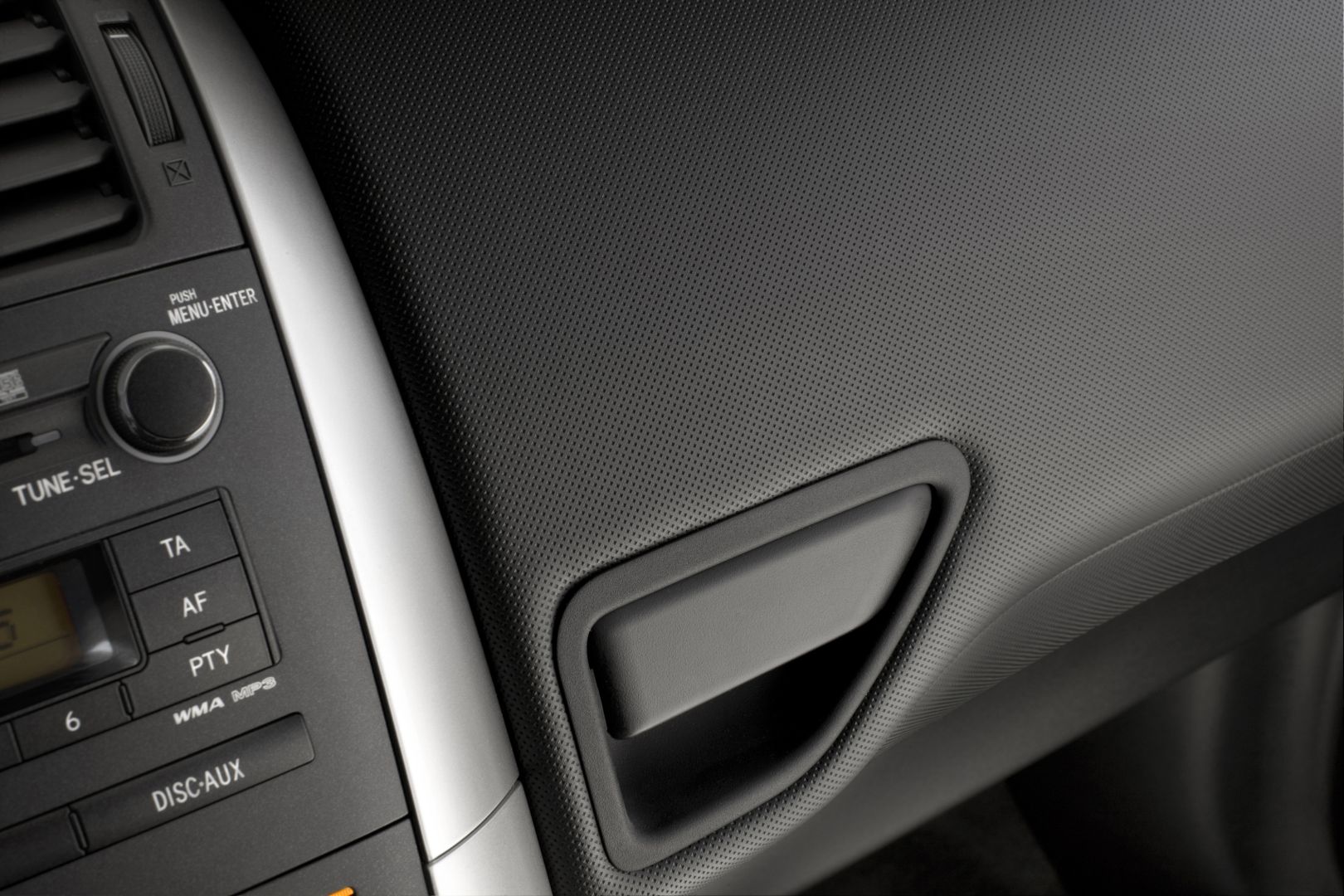 Toyota Yaris 3 Doors photo 33