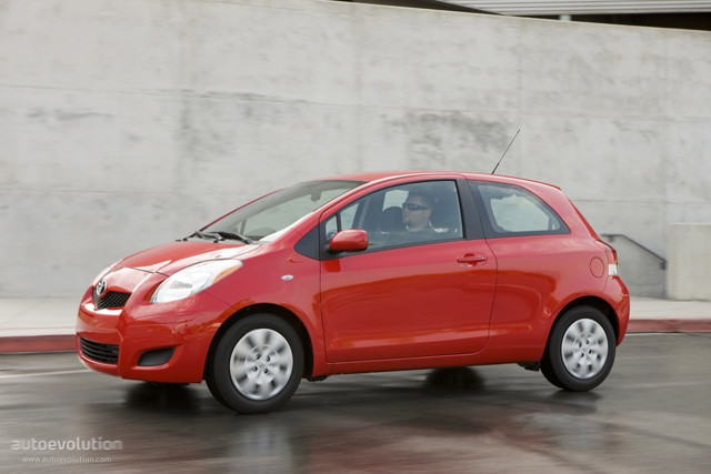 Toyota Yaris 3 Doors photo 5