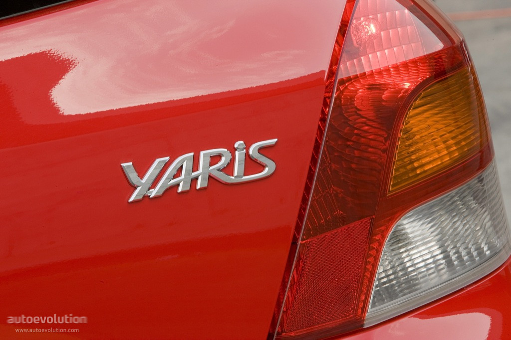 Toyota Yaris 3 Doors photo 7