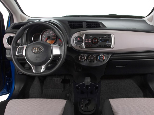 Toyota Yaris 3 Doors photo 36