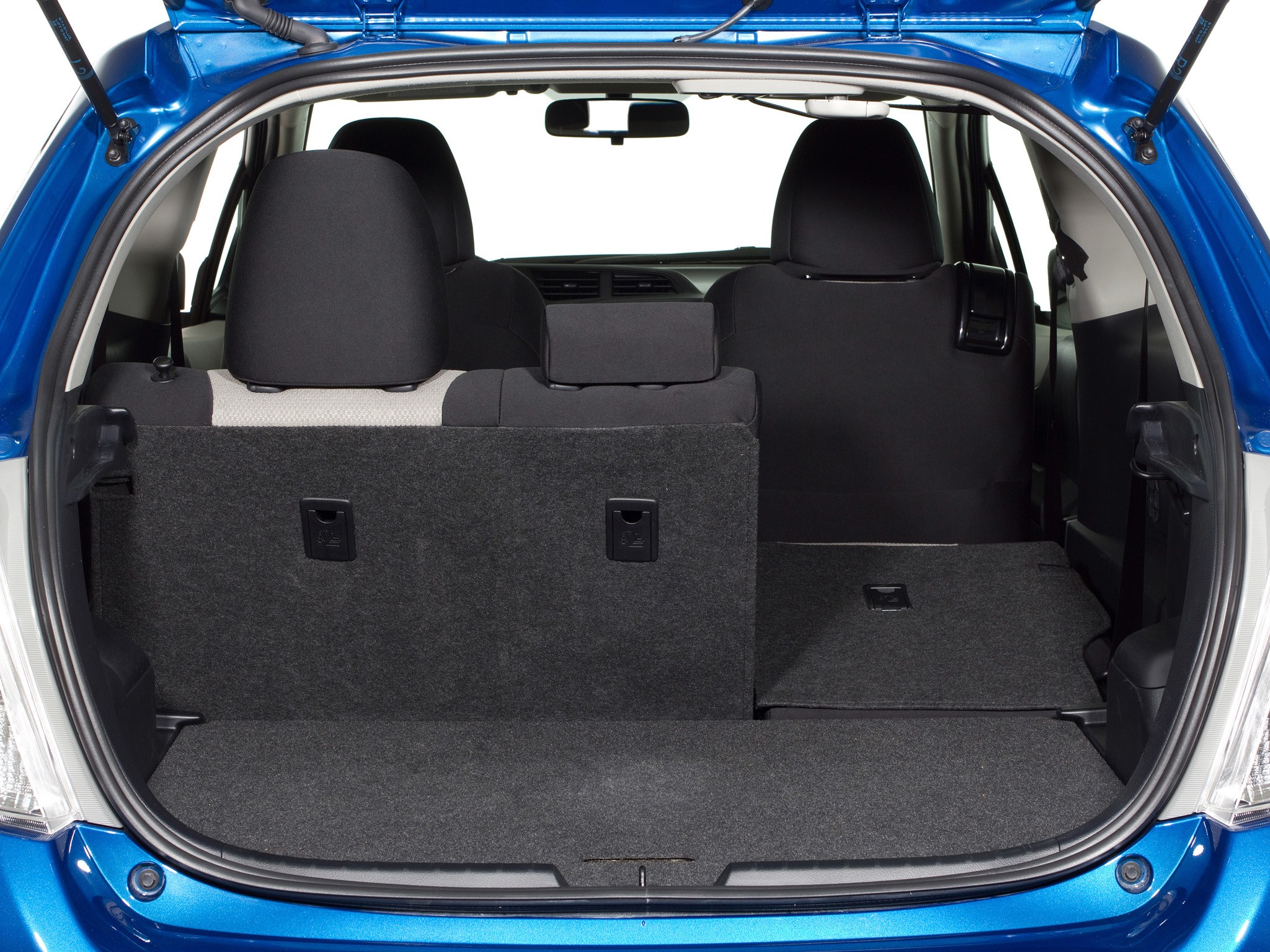 Toyota Yaris 3 Doors photo 39