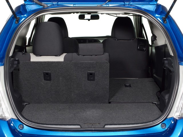 Toyota Yaris 3 Doors photo 39